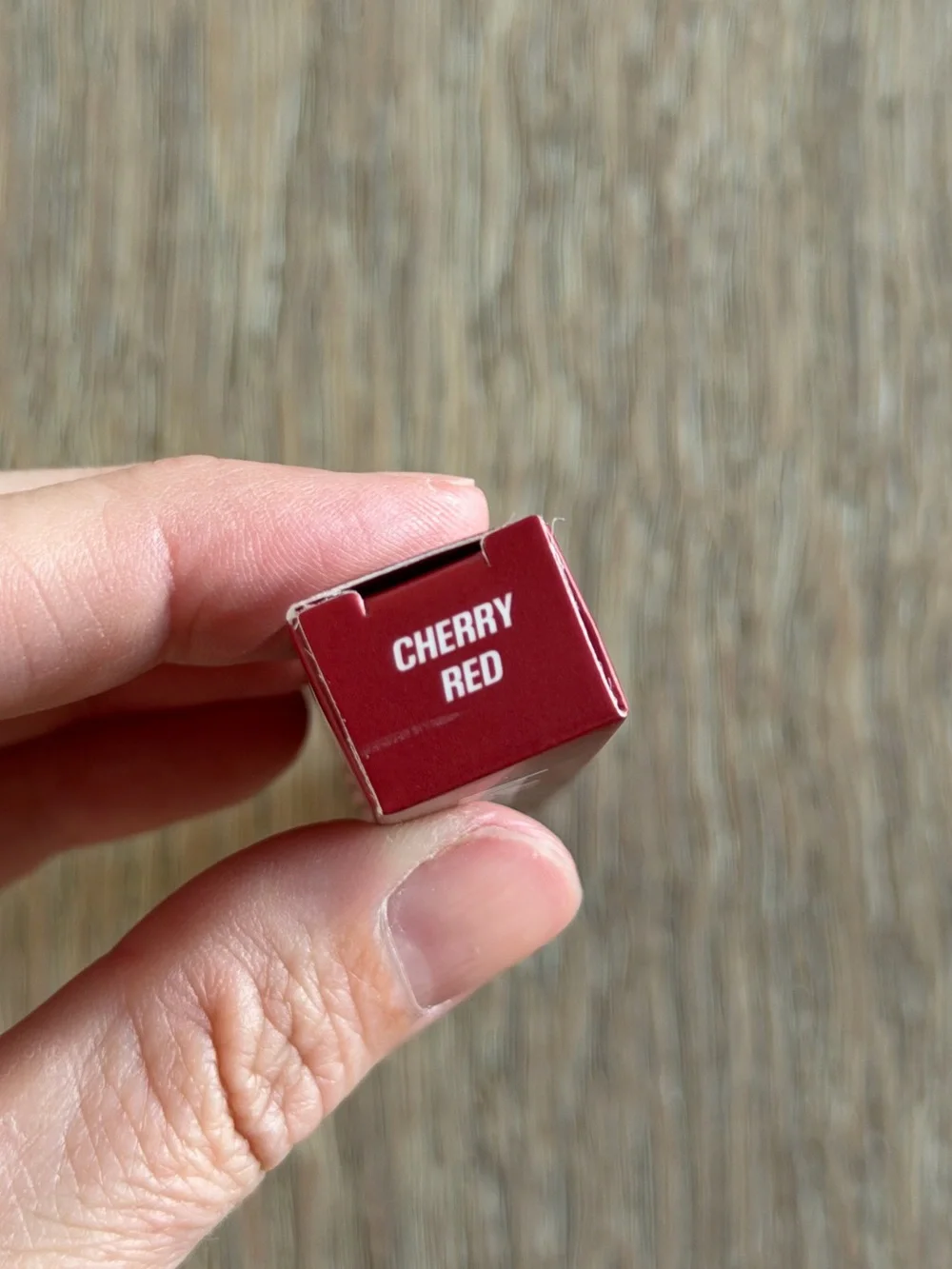 HUDA BEAUTY Lip Contour Lip Stain for 12-Hour Wear